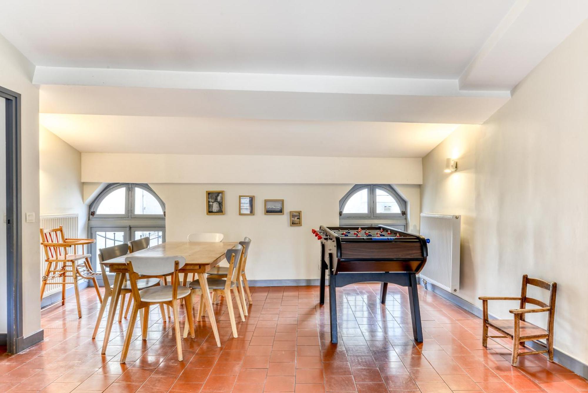 L'Escapade - Parking Gratuit - Wifi - Climatisation - Proche Cite - Tout Equipee Carcassonne Bagian luar foto